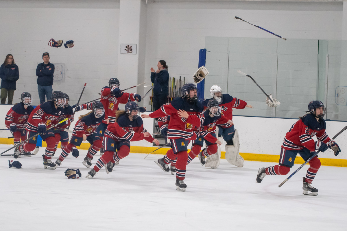 Orono girls vs Holy Angels Feb17-23 Earl Ebensteiner46